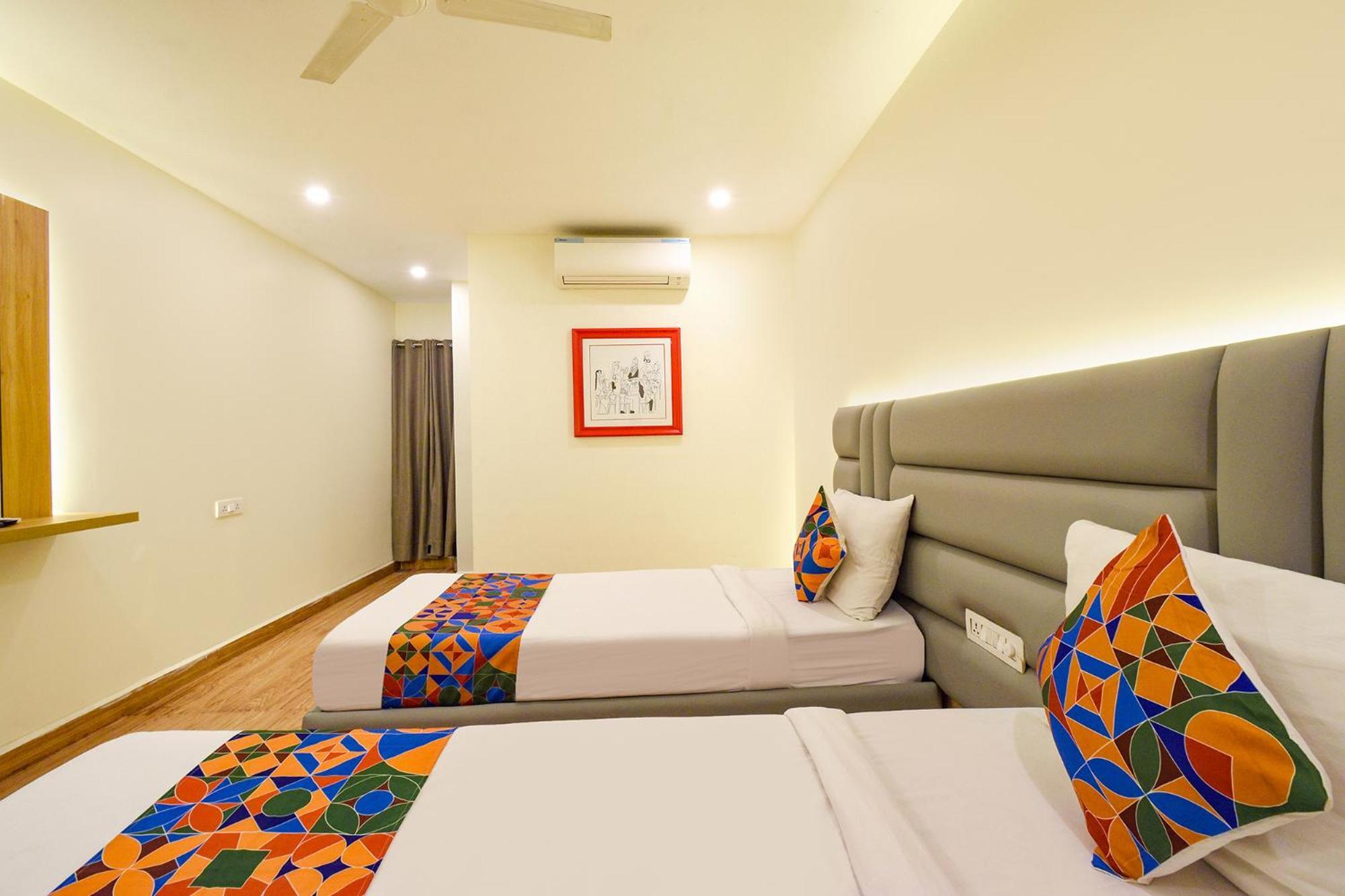 Fabhotel White Ridge - Kondapur Kondapur  Kültér fotó