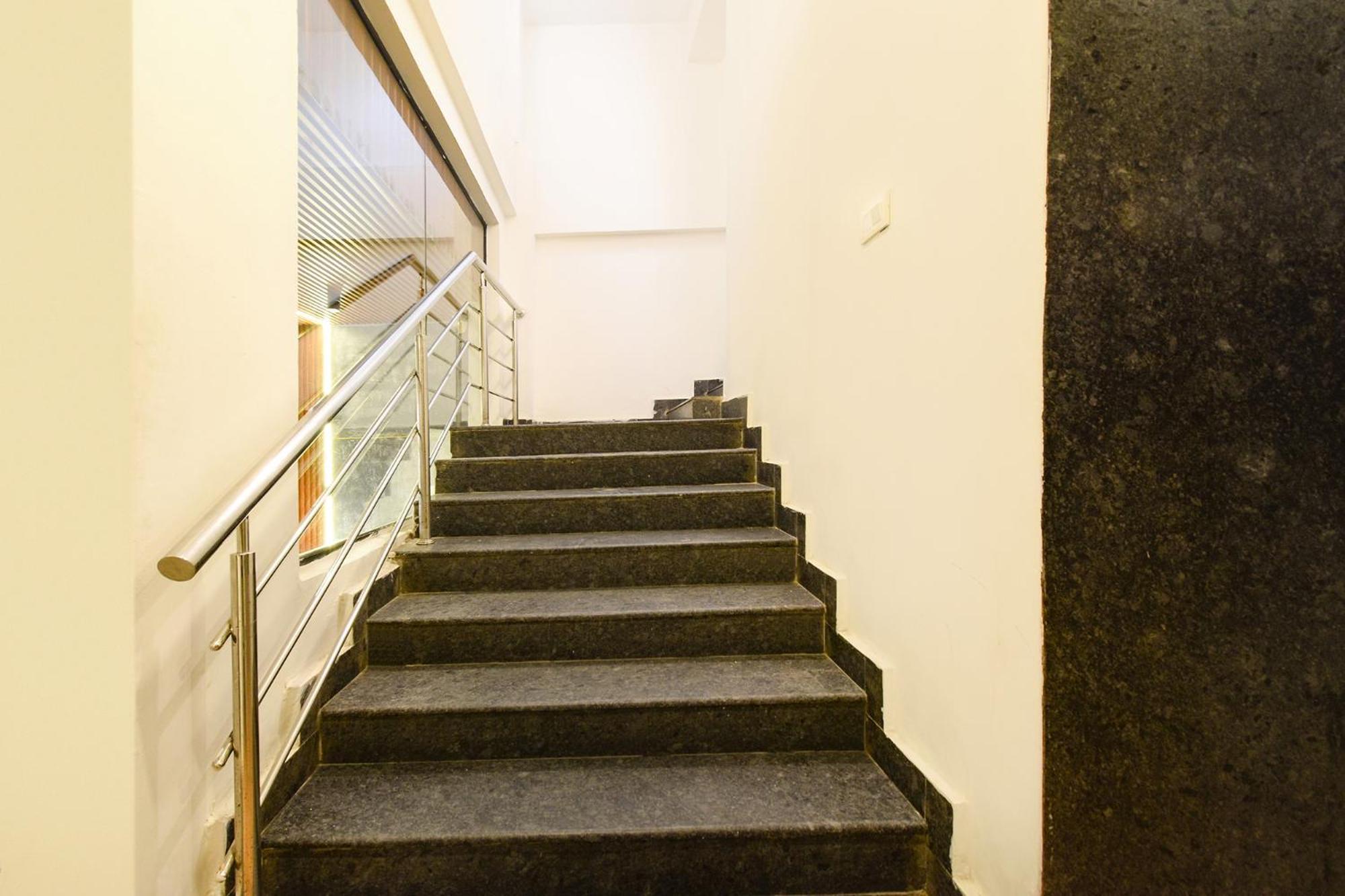 Fabhotel White Ridge - Kondapur Kondapur  Kültér fotó